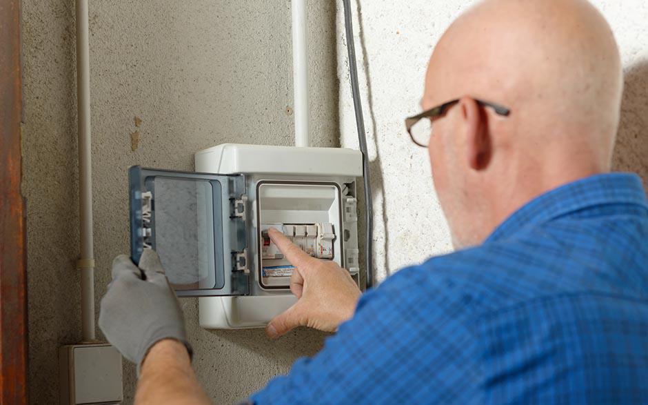 monteur électricien Villemomble